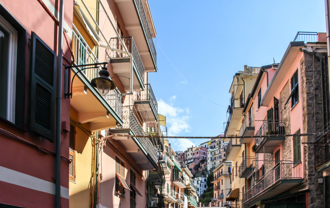 Manarola street italy A Short Guide to Cinque Terre